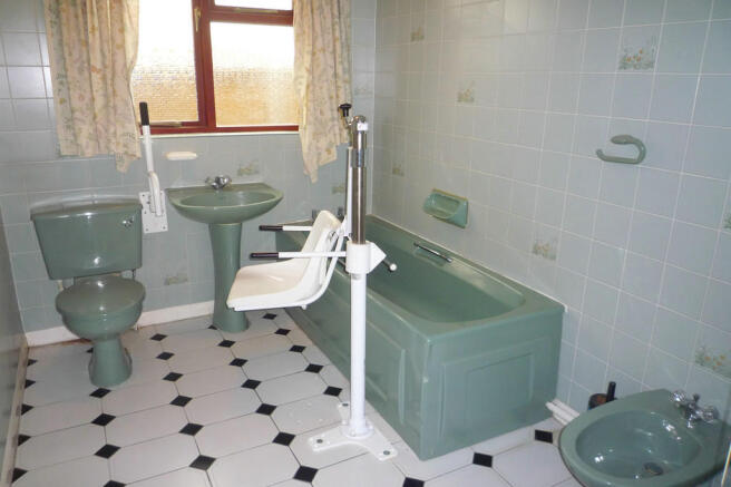 Photo 9