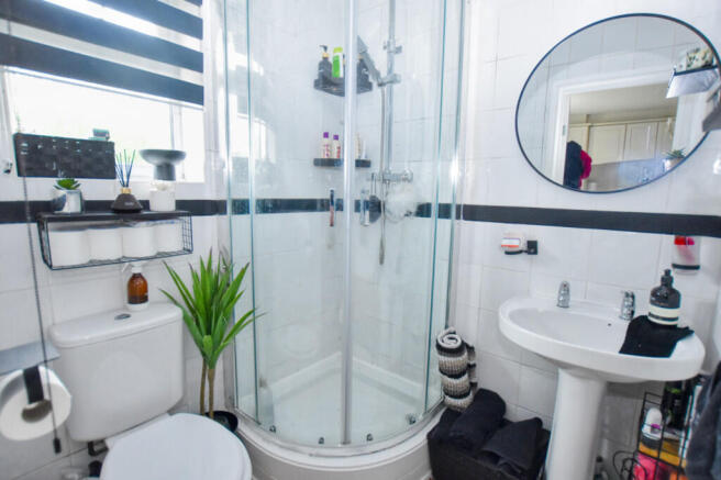 En Suite Shower R...