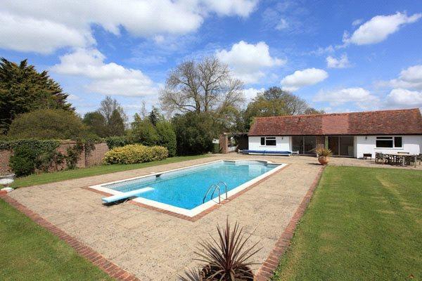 Pool House