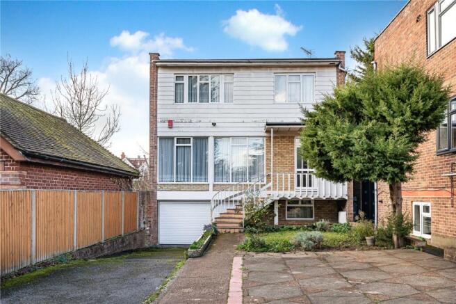 6-bed detached on Park View Road, London, W5, £1,350,000