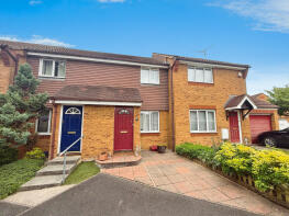 52, Ropeland Way, Horsham RH12 5NY