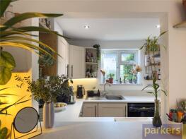 7, Marlborough Place, Witney OX29 4NB