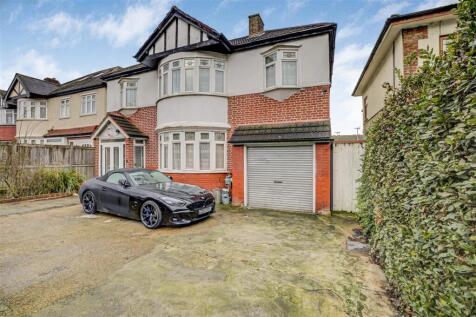 Roehampton Vale, SW15