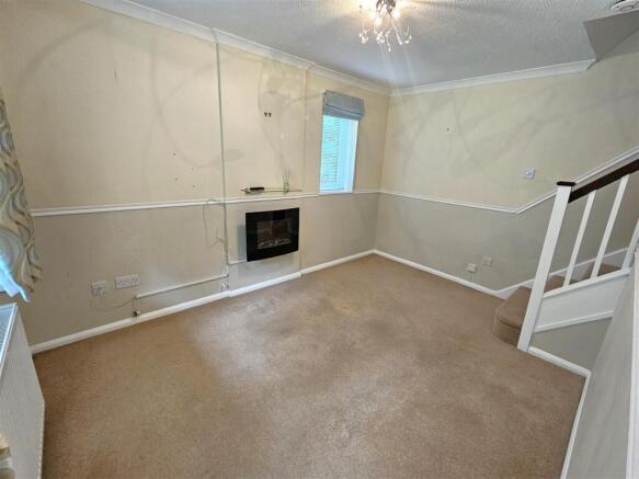Living Room.jpg