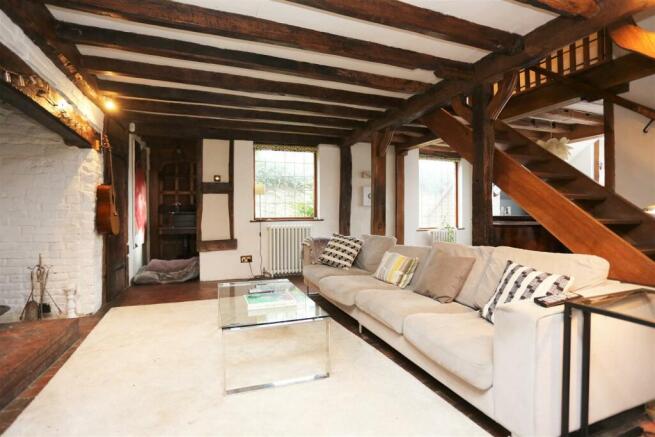 1 Septima Cottages Living Room.JPG