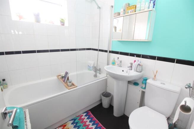Bathroom W/C
