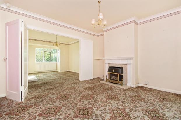 Sitting/Dining Room