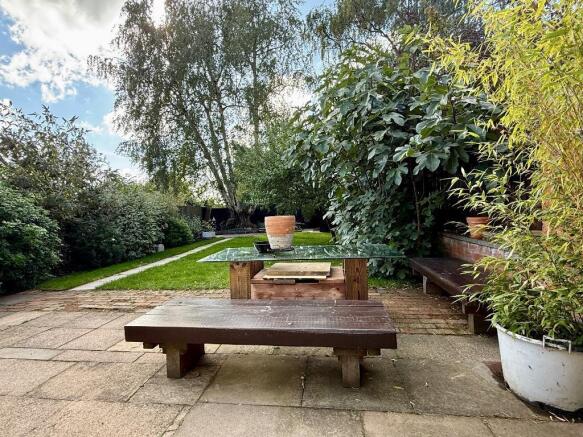Ideal flat garden
