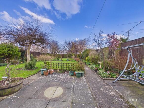 6 bed Detached for sale Image 10