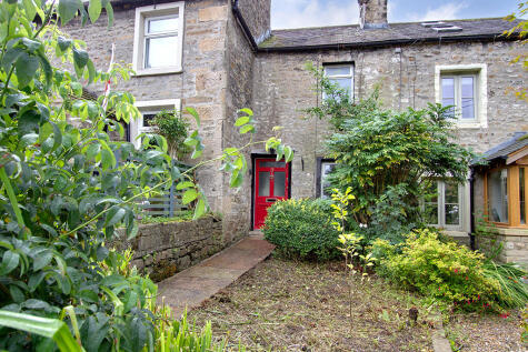 3 Greenfoot Cottage, Low Bentham, LA2 7EQ