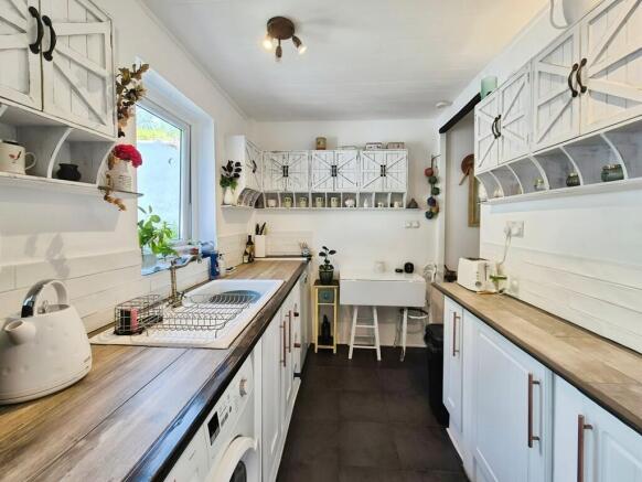 eebe2395-10000309...