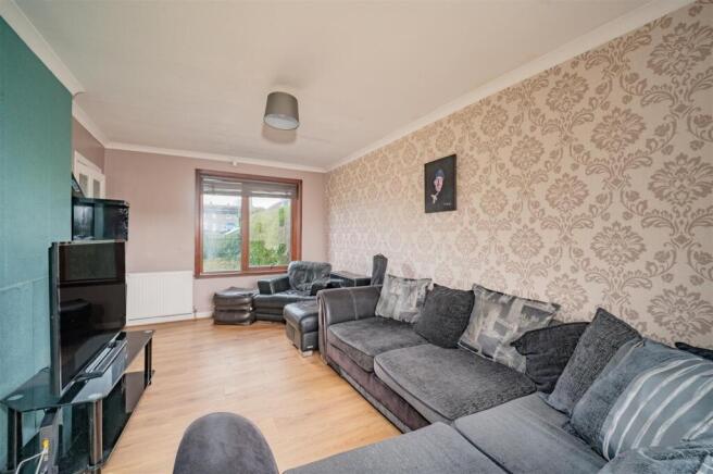 137 Dunholm Road Dundee-7.JPG