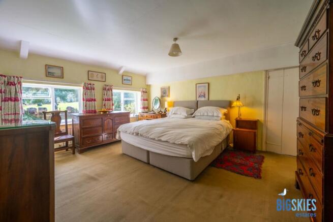 Principal Bedroom 