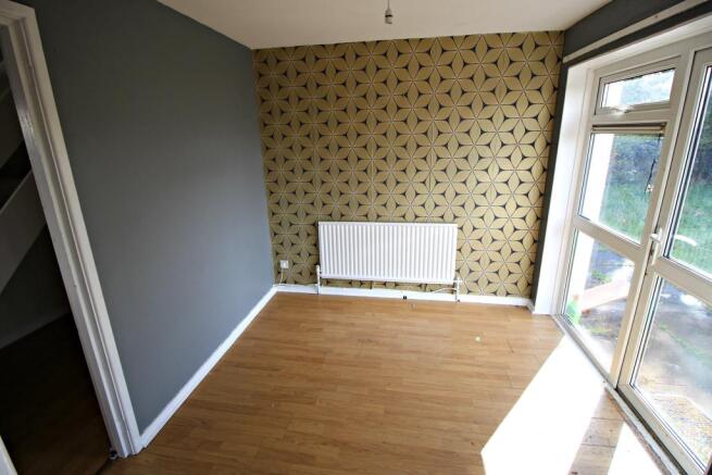 Dining room.