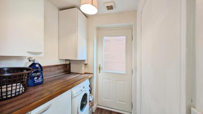 3 bed Detached for sale Image 6