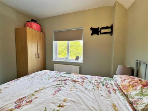 bed 3.jpg