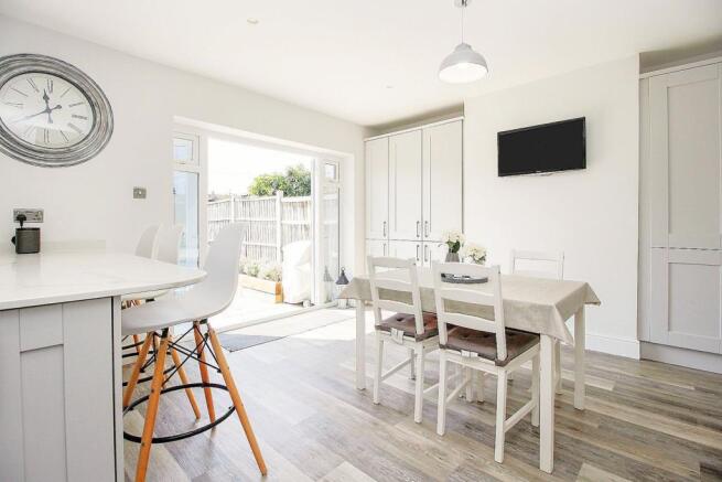 Kitchen/Dining Room