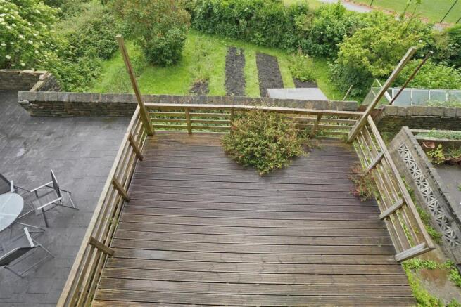 3 bed Terraced for sale Image 4