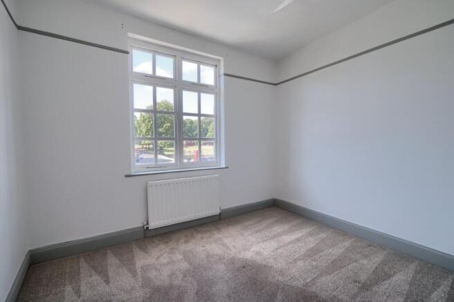 2 bed Terraced for sale Image 8