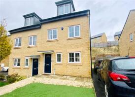 11, Meadow Bank, Bradford BD15 8HL