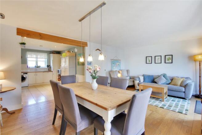 Open Plan Grnd Floor