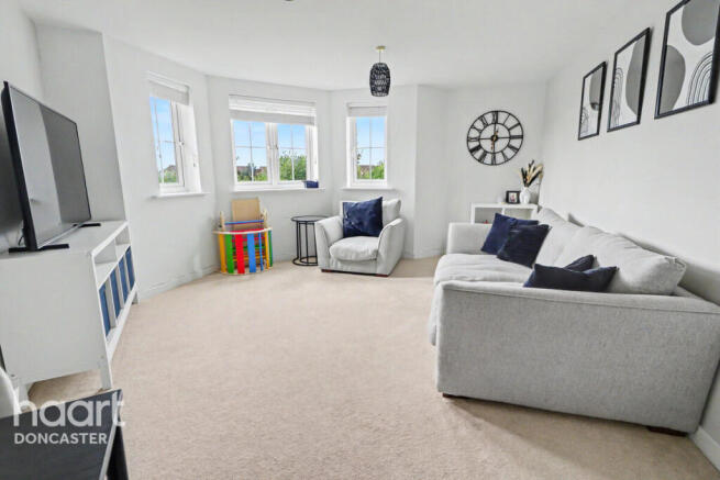 2 bed Apartment for sale Image 6