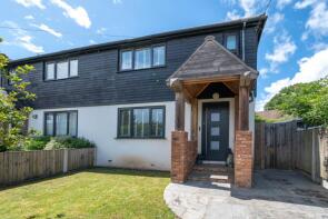60, Rough Common Road, Canterbury CT2 9DE