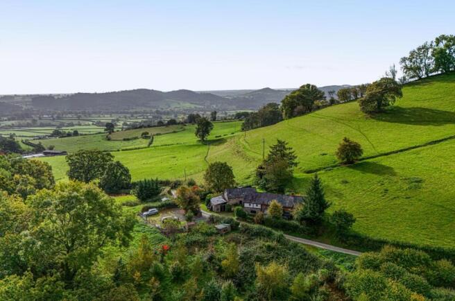 4-bed house on Llanfechain, SY22 6XE., £650,000