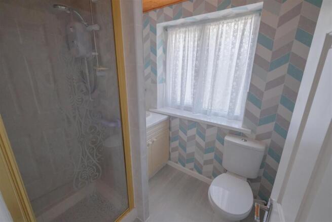 2 bed Semi-Detached for sale Image 8