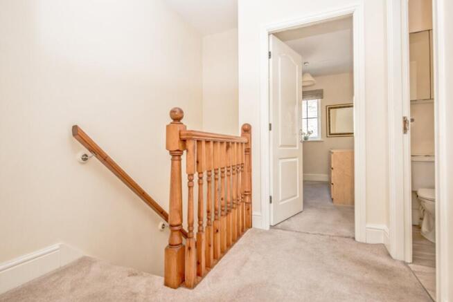 3 bed Semi-Detached for sale Image 11