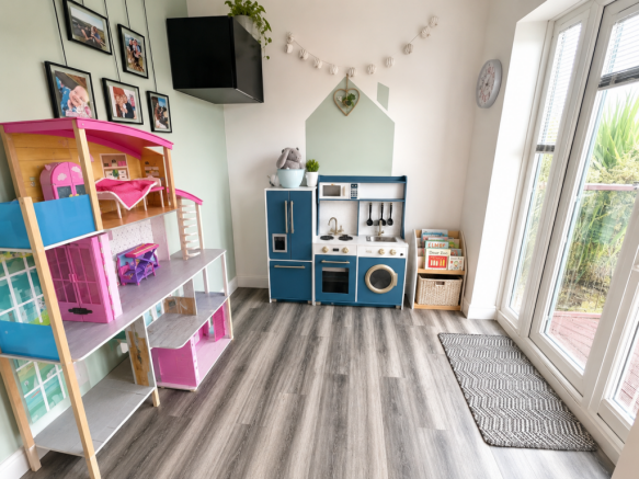 2 bed Terraced for sale Image 8