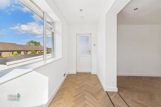2 bed Detached Bungalow for sale Image 8