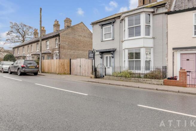 Attik 9 St Johns Road, Bungay NR35, 1DH (57).jpg