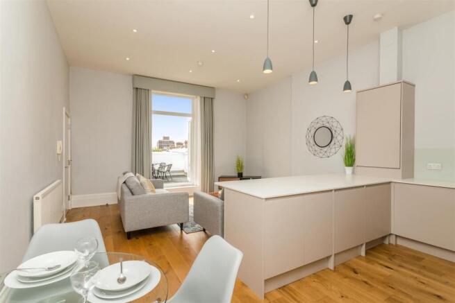 1, 142 Western Rd new16.jpg