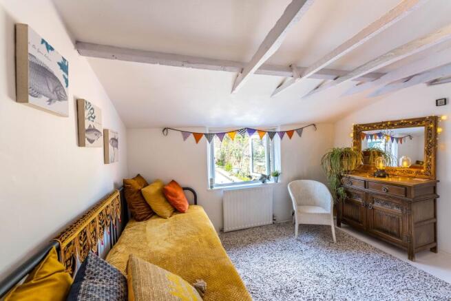 Snug Area