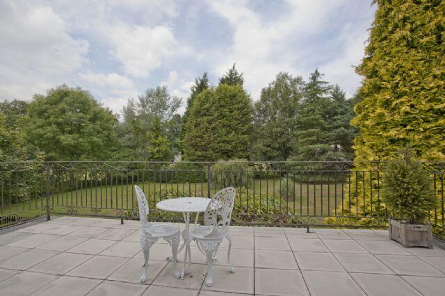 Balcony off bedroom