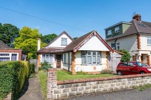 12, Oakroyd Avenue, Great Dunmow CM6 1HG