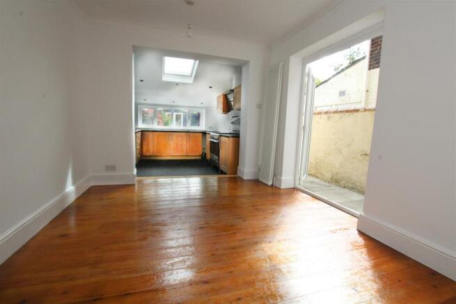RECEPTION ROOM 3
