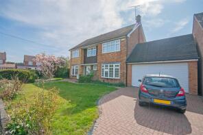 23, Totnes Walk, Chelmsford CM1 6LU