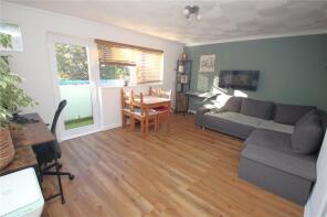 16, Ramillies House, Bishopsfield Road, Fareham PO14 1QT