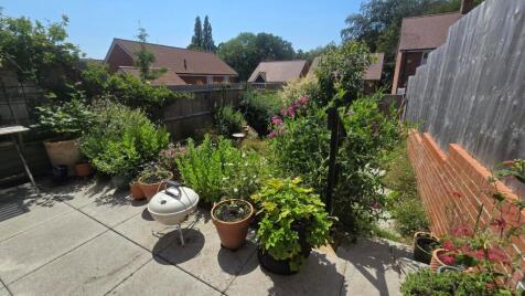 Powell Road, Wickham, Fareham, Hampshire, PO17