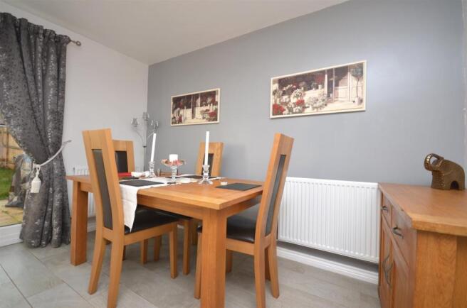 Dinning Area.jpg