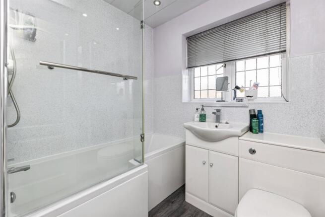 3 bed Detached for sale Image 6