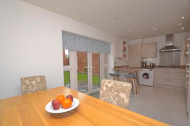 Kitchen /Dining Room