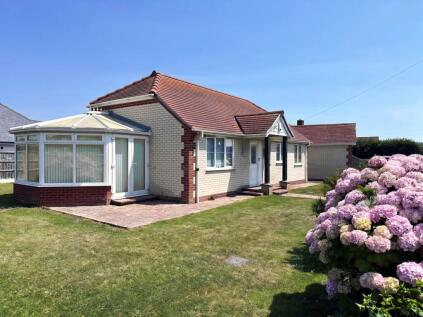 East Bracklesham Drive, Bracklesham Bay, West Sussex, PO20