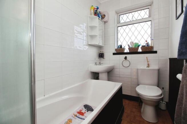 3 bed Terraced for sale Image 11