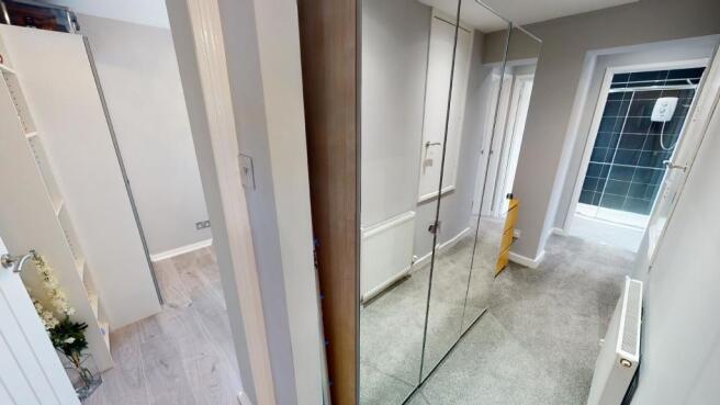 Wokefield Way Dressing Area