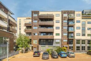 Flat 6, 4, Singer Mews, London SW4 6AX