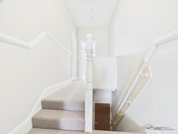 1 bed Flat to rent Image 4