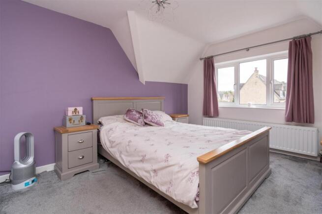 Bedroom1.jpg